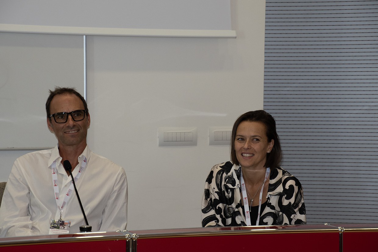 La dottoressa Samanta Cimitan, CEO di Celonic group, e il dottore Davide Collini, CEO di B-PLAS Sbrl e Head of R&D presso Diemme Filtration alla reunion alumni CHIMIND 2025.