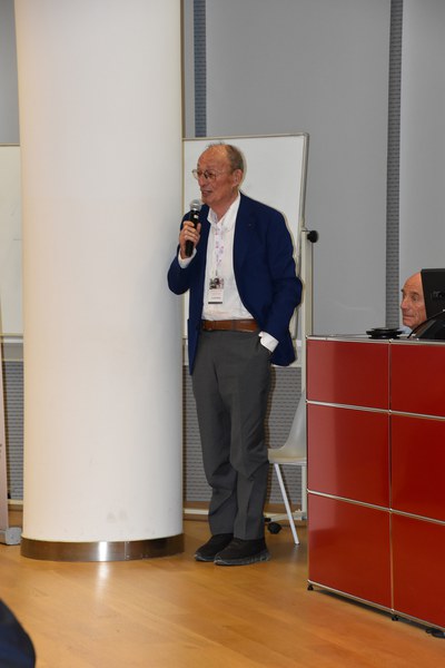 L'ex professore del dipartimento Giuliano Longoni alla reunion alumni CHIMIND 2025.